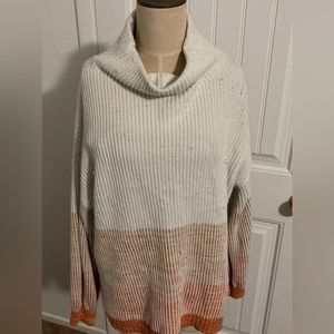 Turtle neck knit sweater